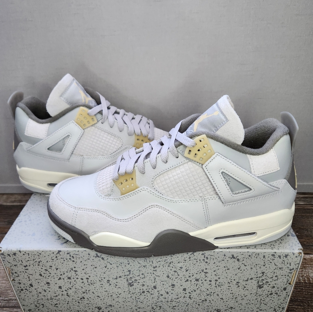 Nike Air Jordan 4 Retro SE Craft Photon Dust - Picture 1 of 9